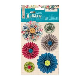 Embellishments / Verzierungen 6 pinwheels dekorert med knapper "Sew Lovely"