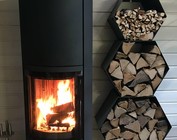 Etagiere  pour le stockage de bois de chauffage à l'intérieur enduit de poudre ou d`acier inoxydable