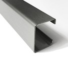 Versandmetall Profil en C en acier inoxydable surface brossé en grain 320  Hauteur 20 mm Largeur c = 30 à 80 mm Longueur 2500 mm