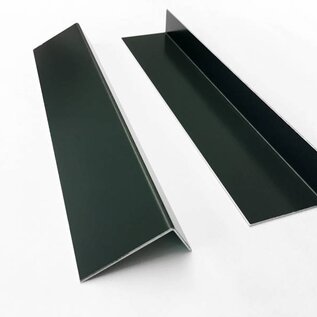 Versandmetall Angle spécial en aluminium, simplement plié, avec revêtement en bandes anthracite sur une face (similaire à RAL 7016), disponible en différentes épaisseurs et dimensions.