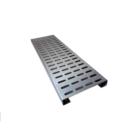 Versandmetall Dessus de gouttière Bangkirai en aluminium naturel de 1,5 mm pour caniveaux de drainage largeur d'entrée 145 mm