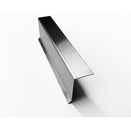 Versandmetall Groot bermplaat, lessenaarsdak, RVS, met uitwendige druiprand L t/m 2500 mm, zaagsnede K320