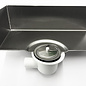 Versandmetall Speciaal - douchebak van roestvrij staal, douchebak {R3A} 1,5 mm, INTERNE slijping K320, afmetingen inclusief rand: 655x725 mm, diepte 110 mm, rondomlopende rand 27,5 mm volgens tekening, afvoer rechtsonder