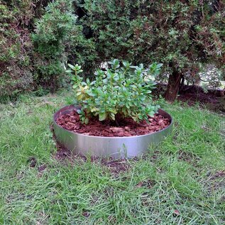 Versandmetall Anneau de plantation en acier inoxydable (V2A) en 2 parties, diamètre 1260 mm, bordure de pelouse ronde avec pli, anneau pré-cintré en demi-coquille, hauteur 20 cm