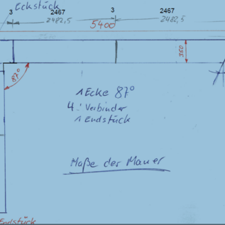 Versandmetall Set Edelstahl Mauerabdeckung Schliff K320, 1,0mm B=365mm H=70mm, 2x L=1697mm 2xL=2467mm, 4 Verbinder, 1 Endst. 1 Wandabschluss, 1x 87° Eckstück