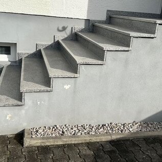 8 Stück  Treppen Abtropfprofile, Edelstahl gebürstet Korn 320, Breite 20mm ,Länge : 1 Stück 970mm, 7 St. 300mm ,Blechstärke 1mm