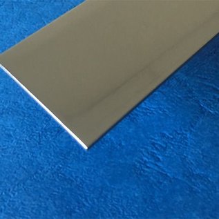 Versandmetall Fugenabdeckleiste aus 1.4301 aus IIID-Blech Oberfläche spiegelnd/glänzend 2-fach 172° abgekantet