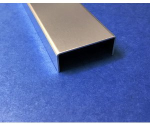 Profilé en U en aluminium à 2 plis, surface sélectionnable acheter à  Versandmetall - Versandmetall