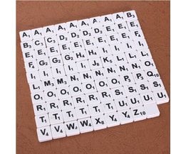 Set van 100 Scrabble Letters