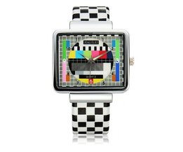 Retro-Uhr Mit Störmaske Retro-Uhr Mit Störmaske