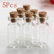 Transparent Set Von Glasflaschen