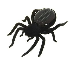 Roboter-Spinne Auf Solarenergie Roboter-Spinne Auf Solarenergie