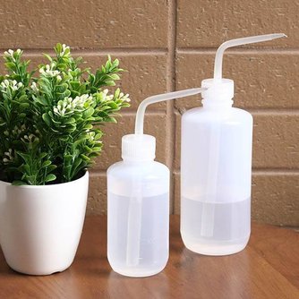 Pflanzen Spritze In Zwei Größen