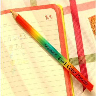 Bleistift Mit Vier Farben