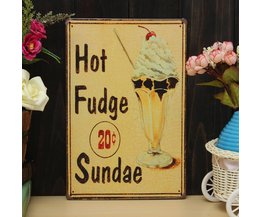 Weinlese-Metallplatten Mit Hot Fudge Sundae