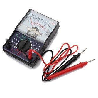 Analog Multimeter Mit Der Sonde