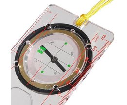 Flüssiges Kompass Mit Lineal, Winkelmesser Und Lupe