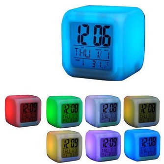 Bunte Digital-LED-Taktgeber Mit Thermometer