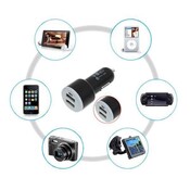 Doppel-USB-Ladegerät Im Auto