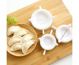 Dumpling Maker