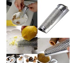 Grate Nutmeg