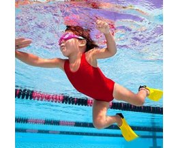 Flippers Schwimmen Für Ein Kind