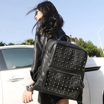 Schulrucksack Mit Studs