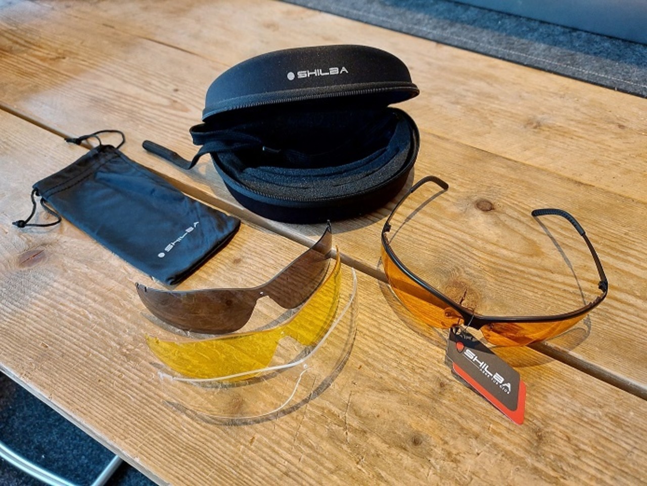 Shilba Shooting glasses from Shilba with 4 colors glasses Shilba Shooting glasses from Shilba with 4 colors glasses