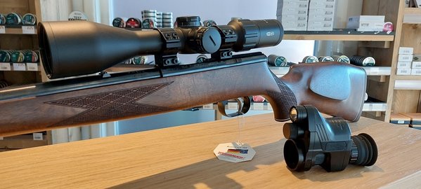 Weihrauch Weihrauch HW 60 J .22LR + Meopta MeoSport R 3-15x50 + Pard NV007