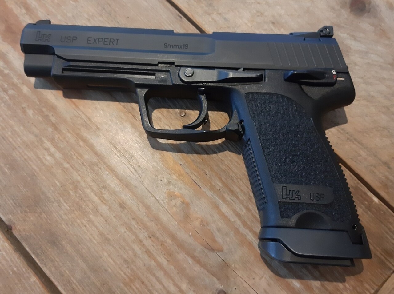 H&K H&K UPS Expert 9mm - Occasion
