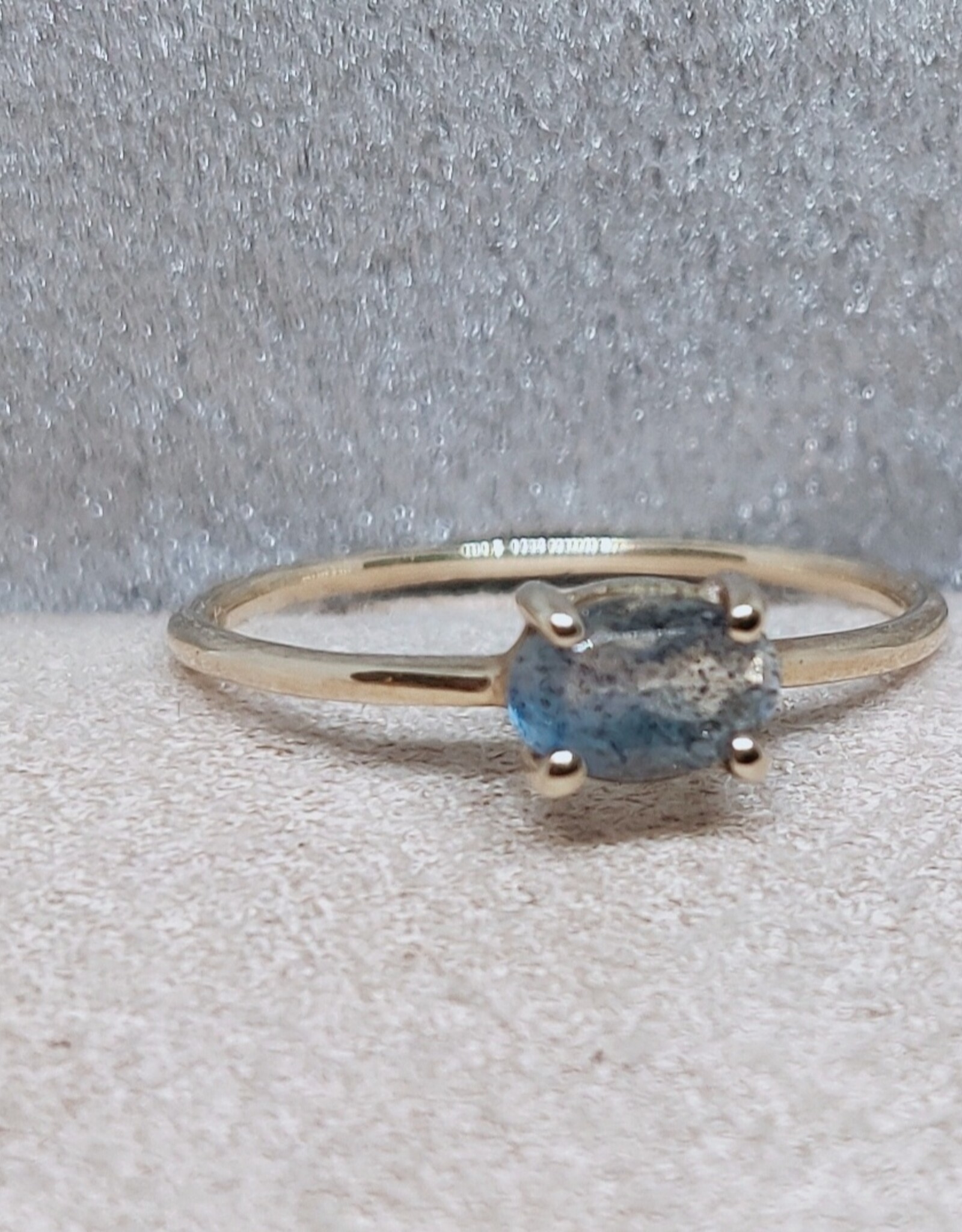 Bo Gold Ring - Gold - Labradorite