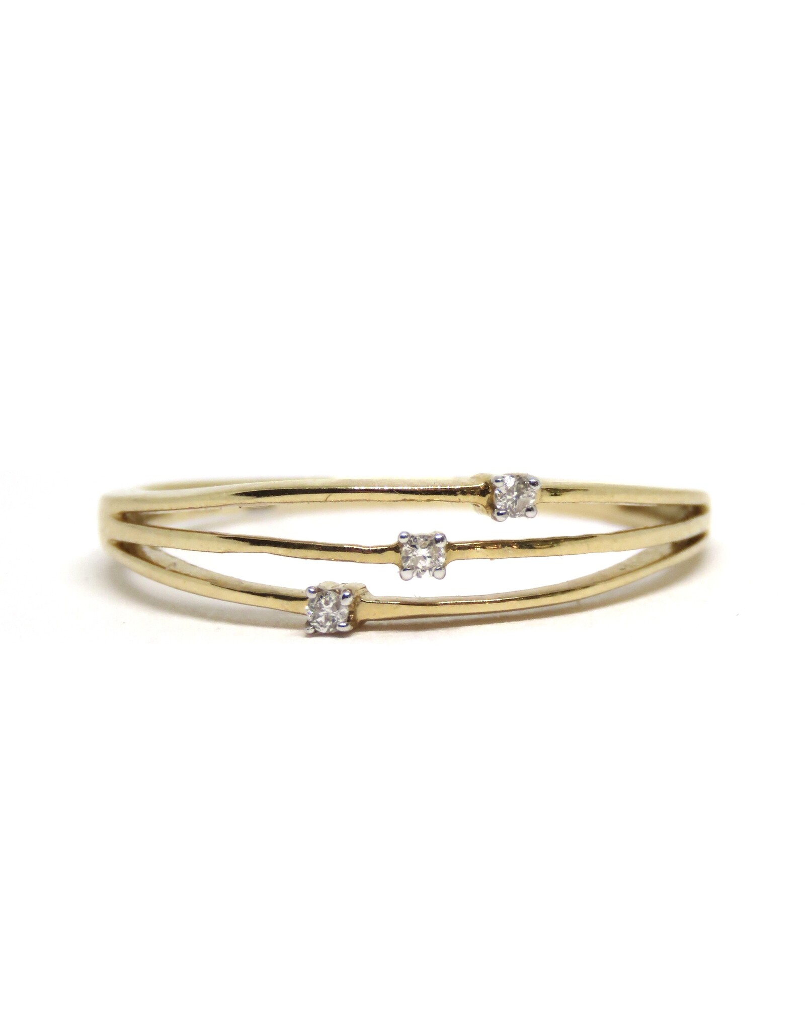 Bo Gold Ring - Gold - Three diamonds