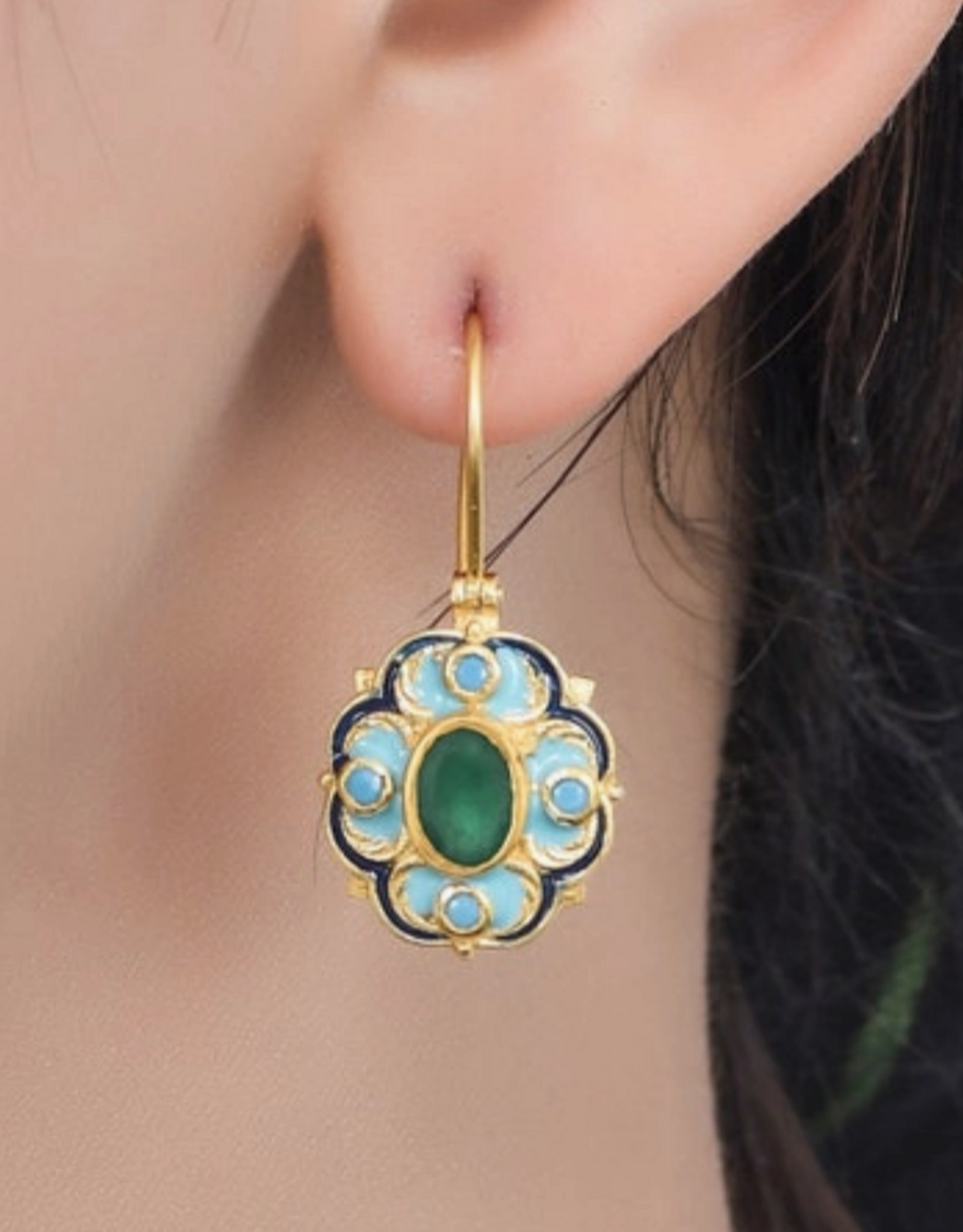Misteerious Earrings