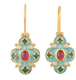 Misteerious Earrings