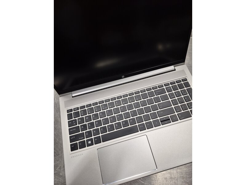HP HP	HP ProBook 450 G8 Notebook PC	15.5"	QWERTY 	11th Gen Intel(R) Core(TM) i5-1135G7 @ 2.40GHz	8192	255,9892 - Copy