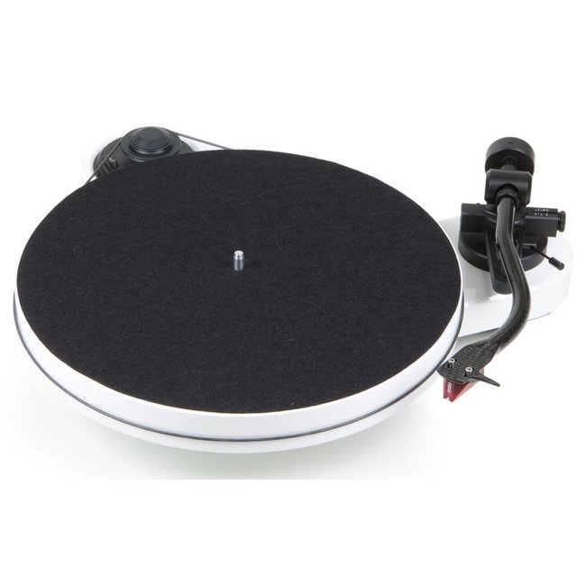Pro-Ject RPM1 Carbon
