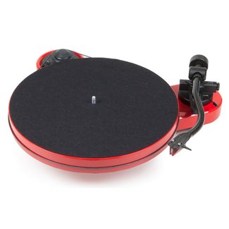 Pro-Ject RPM1 Carbon