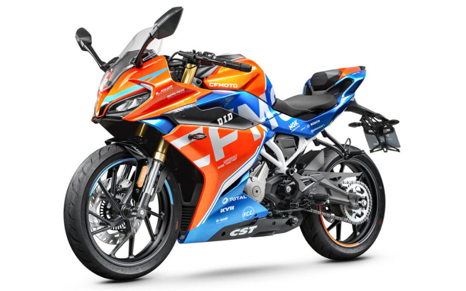 CFMOTO 300SR (2022-2023)