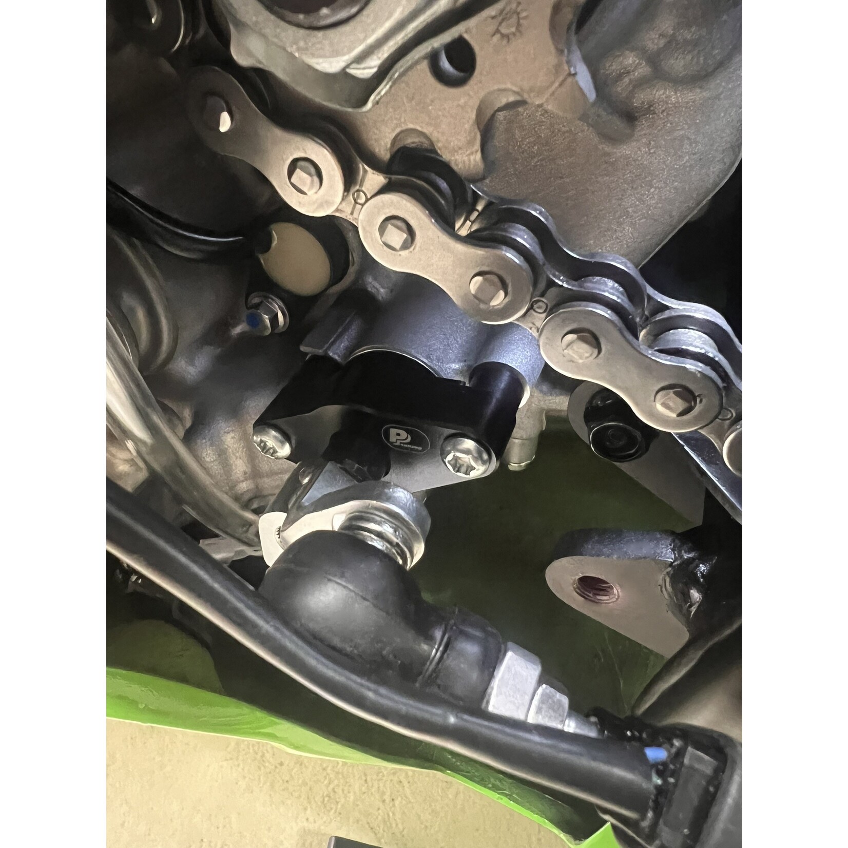 PP Tuning Shift Spindle Holder – art.nr. 379