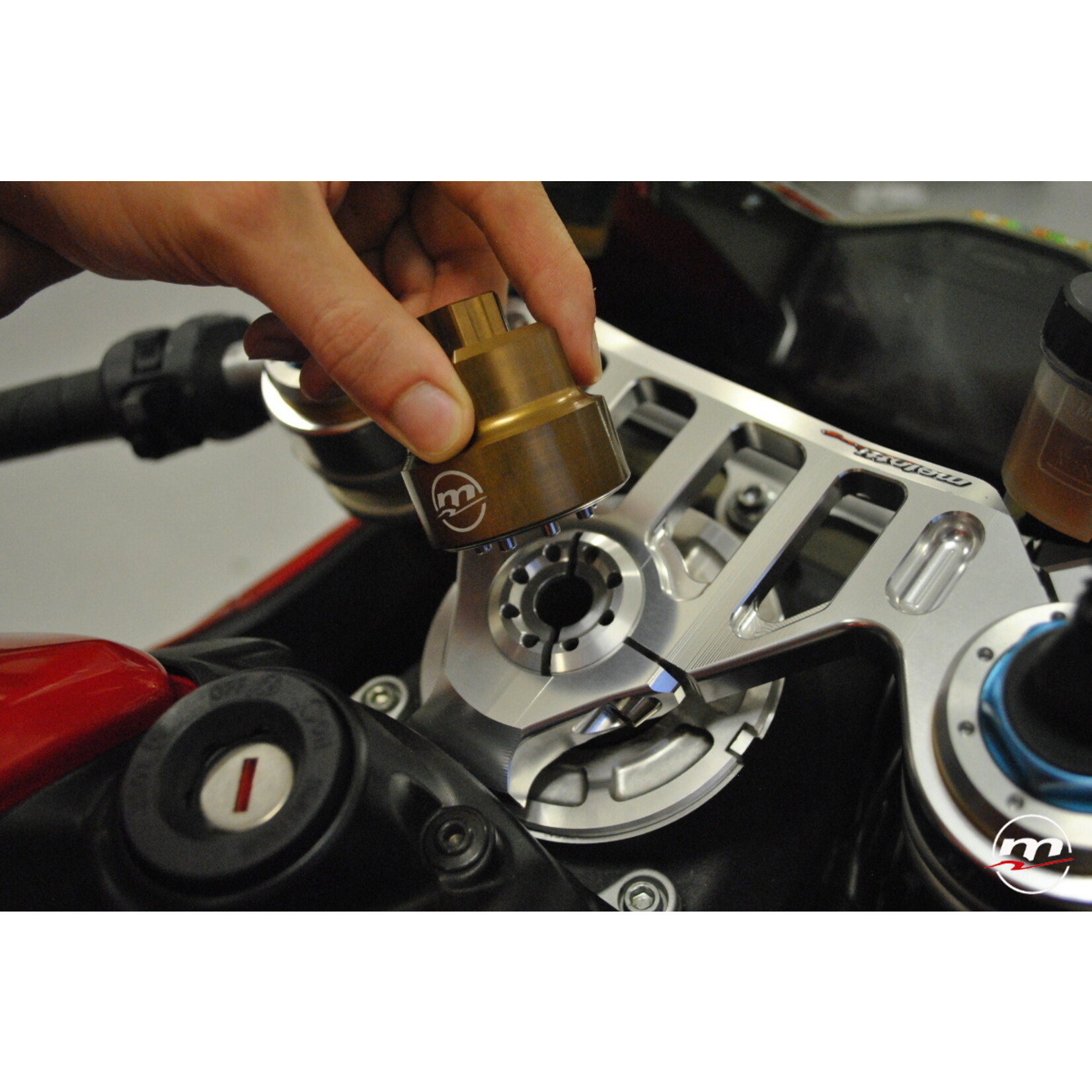 Melotti Racing V4R - RSV4 FACTORY FORKS CAPS WRENCH OHLINS