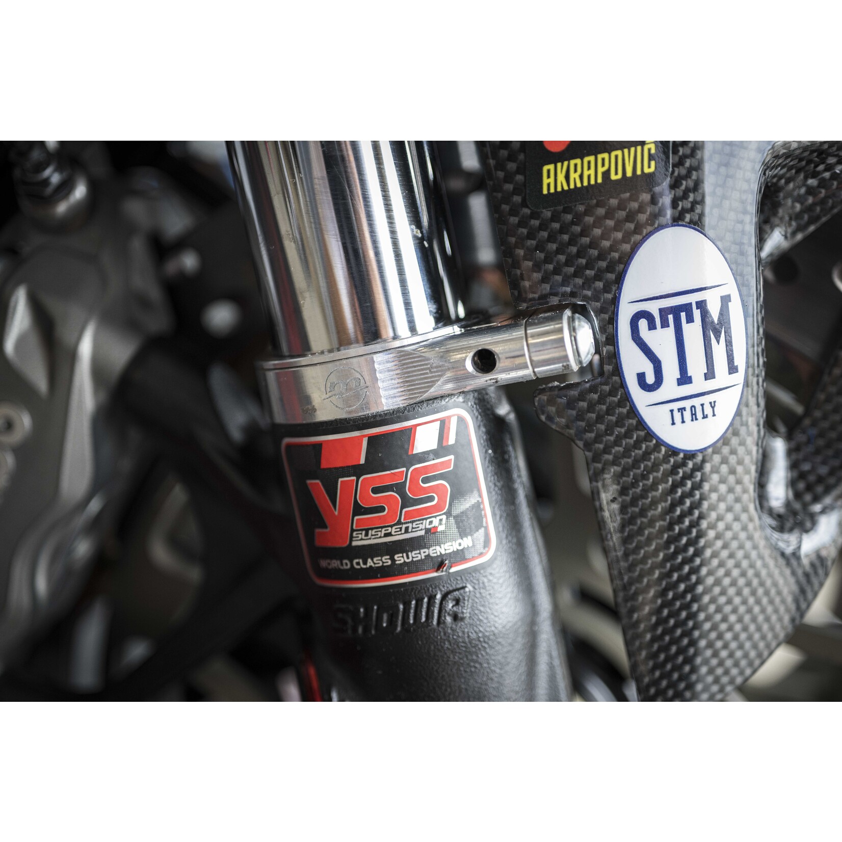 Melotti Racing Ducati V2 Fender Support Showa voorvork