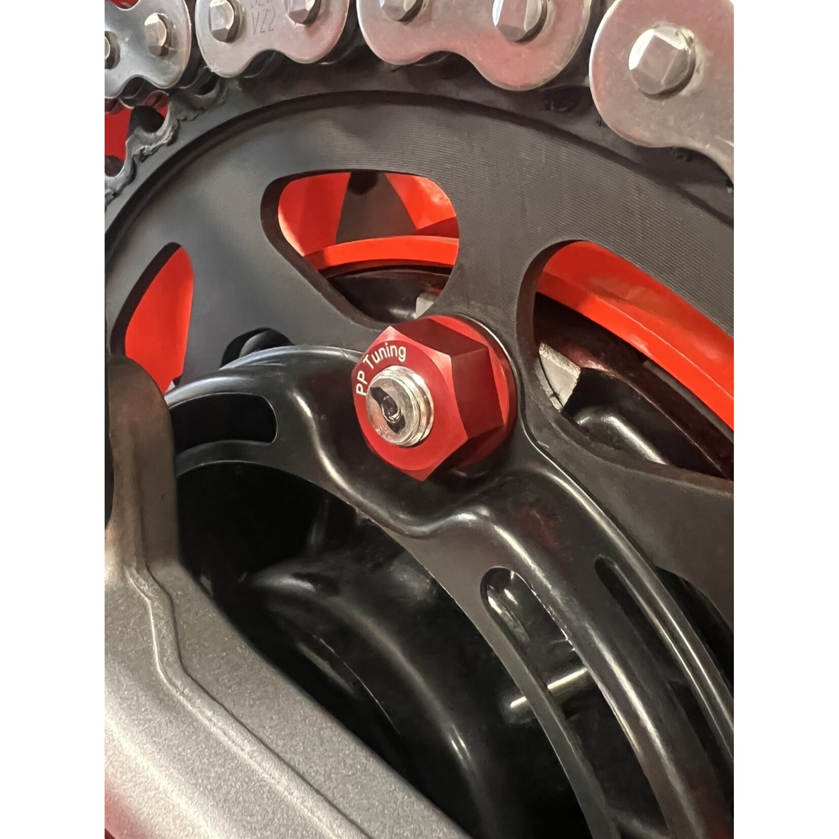 PP Tuning PP Tuning Moeren voor achtertandwiel-flens M10x1,00 voor Ducati Panigale V4/R/S 2025