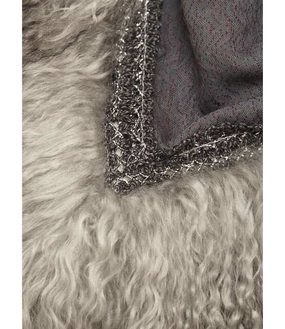 Bufanda original de Izuskan con tibet