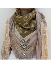 Izuskan LOVE RULES gelimiteerde sjaal