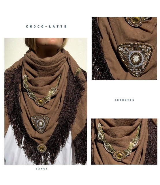 Izuskan scarf  model AMOUR