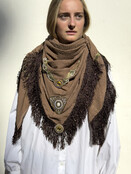 Izuskan scarf  model AMOUR