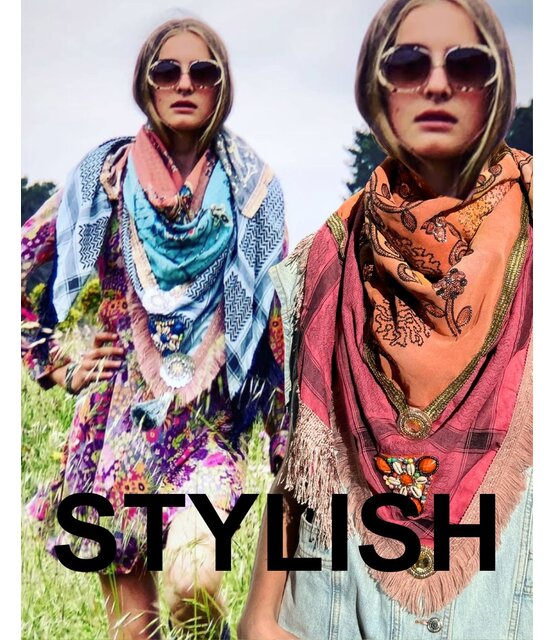 Scarf  limited edition model  Madame de Rosa