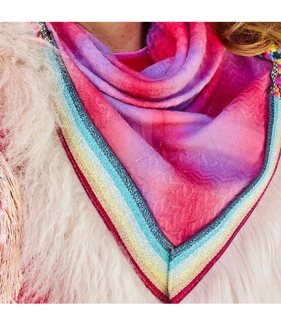 Izuskan  original Large   scarf  with tibet