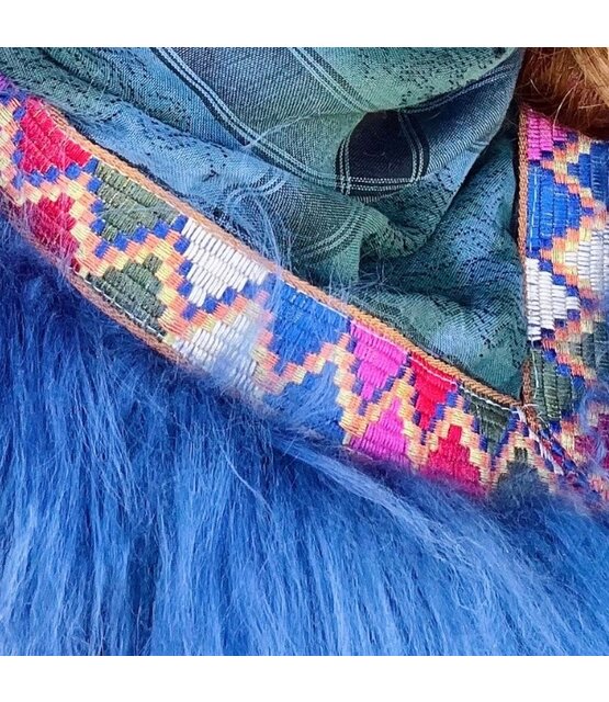 Izuskan  original  scarf  with tibet