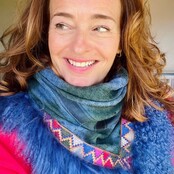 Bufanda original de Izuskan con tibet.